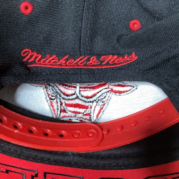 Chicago Bulls Mitchell & Ness Throwback SnapBack Hat NBA basketball cap BOOKIE - Picture 6 of 11